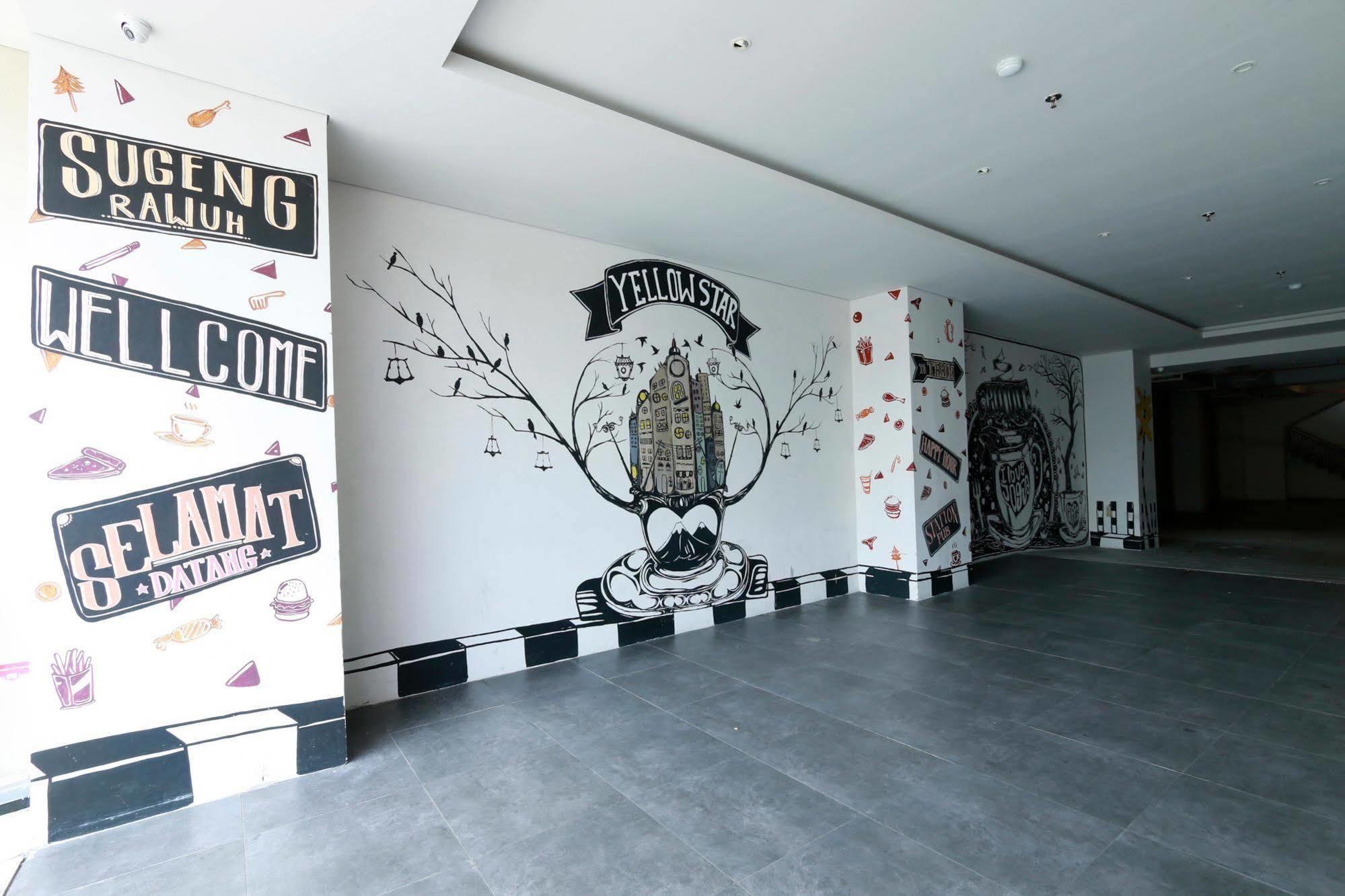 Yellow Star Gejayan Hotel Yogyakarta Kültér fotó